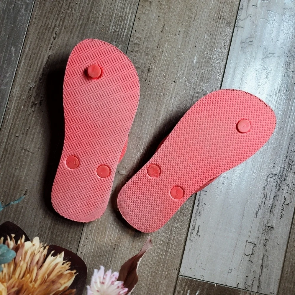 Old Navy Peach Coral Floral Girl Flip Flops Size 12/13 EUC
